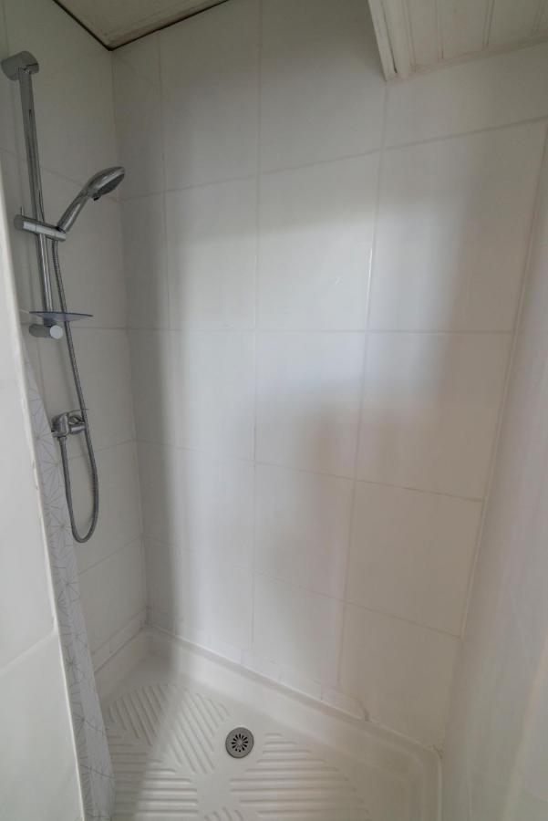 Appartement De 2 Chambres Au 1Er Etage 卡尔卡松 外观 照片